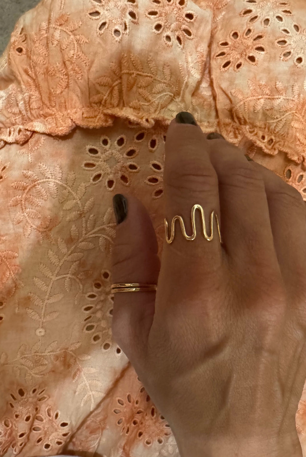 Groove Ring